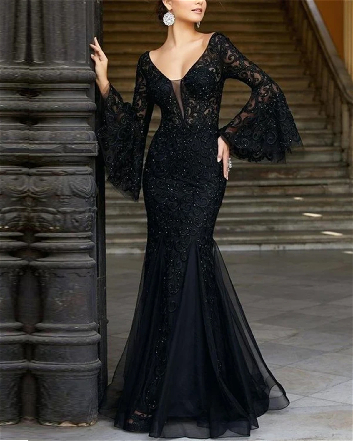 Women's V-neck Lace Prom Dress